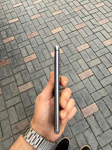 galaxy s20 plus: Samsung Galaxy S21 FE, 128 GB, rəng - Gümüşü, Barmaq izi — 7