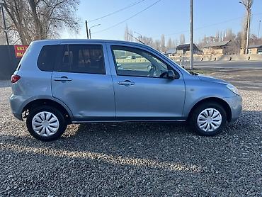 Mazda: Mazda Demio: 2004 г., 1.3 л, Автомат, Бензин, Хэтчбэк at lalafo.kg — 2 Mazda: Mazda Demio: 2004 г., 1.3 л, Автомат, Бензин, Хэтчбэк — 2