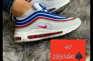 Patike: Patike 
2850 din
l — 6