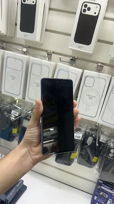 pixel 9a: Samsung Galaxy A72 (SM-A725F/DS), голубой - Экран: 6.7", Super — 2