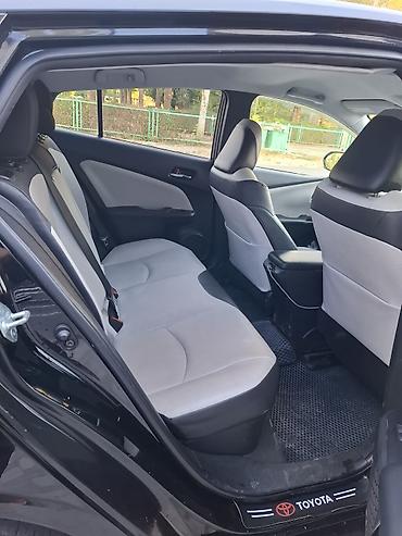 ev: Toyota Prius: 2019 г., 1.8 л, Гибрид, Хэтчбэк — 8