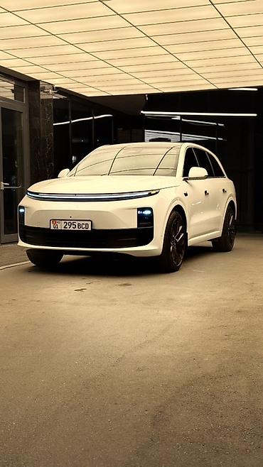 jeep compas: Lixiang L6: 2025 г., 1.5 л, Автомат, Гибрид, Кроссовер — 2
