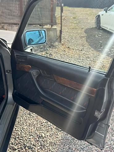 козырек бмв: BMW 5 series: 1989 г., 2.5 л, Механика, Бензин, Седан — 9