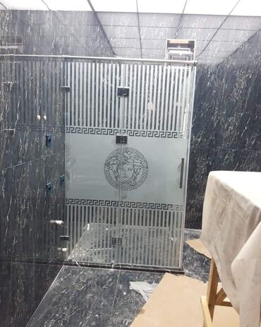 Duş kabinaları, arakəsmələr: Yeni Üstü açıq kabina, Künc üçün, Pulsuz çatdırılma — 22