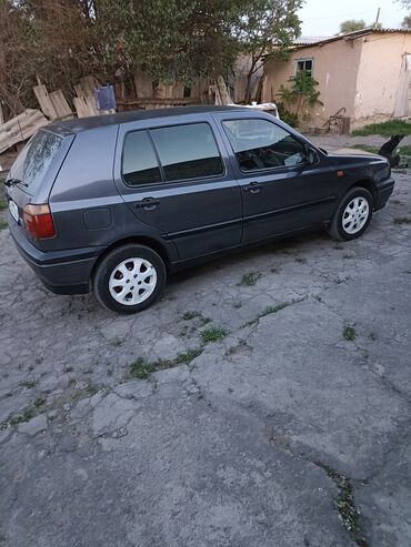 k5 машина: Volkswagen Golf: 1992 г., 1.8 л, Механика, Бензин