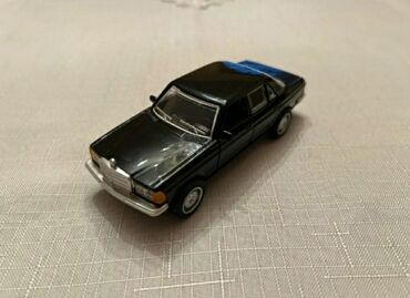 Oyuncaqlar: Super nadir avtomobil modelkası satılır.Mersedenz Benz W126 Retro 560