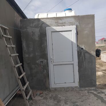 Həyət evləri və villaların satışı: 4 otaqlı, 220 kv. m, Kredit var, Orta təmir — 8