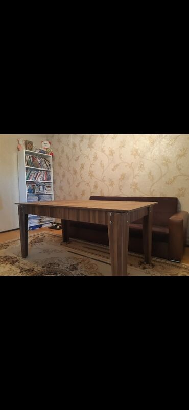 konputer stolu: Qonaq masası, Yeni, Açılmayan, Dördbucaq masa, Azərbaycan