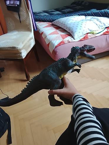 Plišane igračke: Plišani jastuk i igračka – set - Veliki okrugli plišani jastuk sa — 42