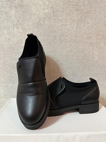 is geyimi: Vitto Rossi italy – Qara dəri qadın ayaqqabısı - Model: bağsız — 1