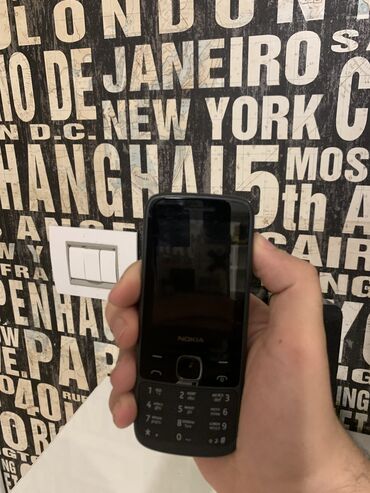 kohne nokia telefonlari: Nokia 1, < 2 ГБ, цвет - Серый, Кнопочный, Две SIM карты