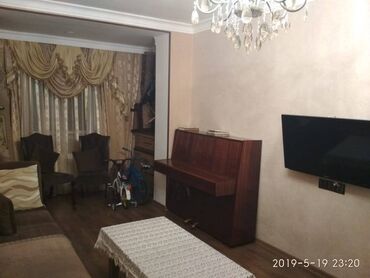 Köhnə tikili: Sumqayıt, 3 otaqlı, Köhnə tikili, 75 kv. m — 2