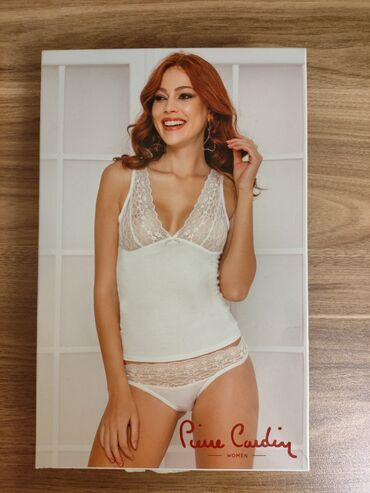бюстгальтеры push up: Dest pierre Cardin öz qiyməti 30 AZN olub M razmer rəng pudra