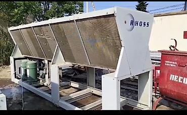 Другое холодильное оборудование: Rhoss 140KWt -4 kompressorlu 2 konturlu. Hər konturda 2 kompressor — 4