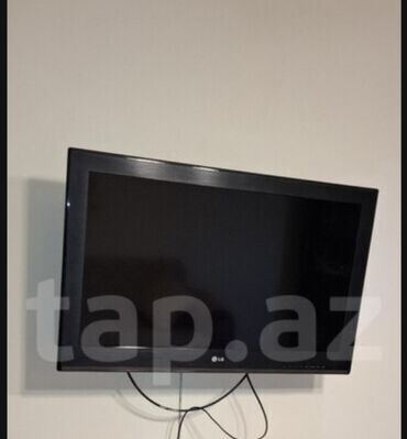 İnformatika: LG televizor - Ekran ölçüsü: təxminən 32" (geniş ekran) - Panel: LCD