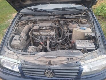 спринтер грузовой холодильник: Volkswagen Passat: 1994 г., 1.8 л, Механика, Бензин, Van