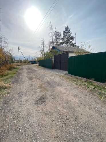 продаю дом рабочий гарадок: Дом, 8 м², 5 комнат