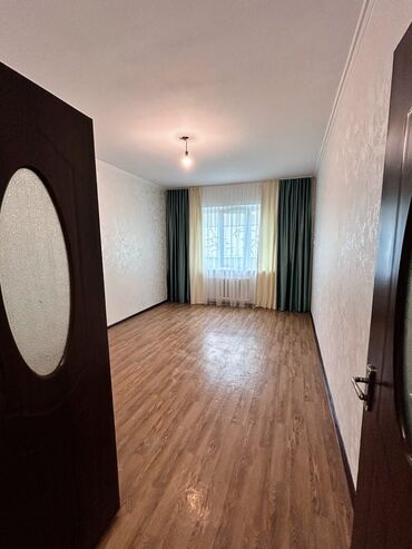 квартиры в асанбае: 2 комнаты, 48 м², 105 серия, 2 этаж, Косметический ремонт