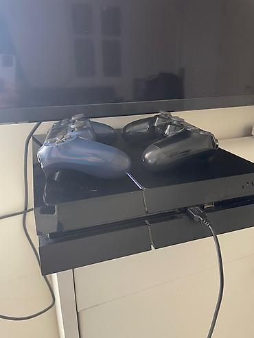 ritello sumqayıt: Sony PlayStation 4 (PS4) oyun konsolu - Model: PS4 (qaranlıq qara — 2