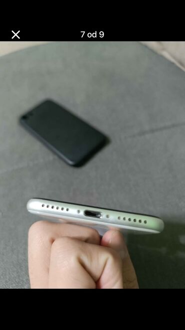 Apple iPhone: Apple iPhone iPhone SE 2020 — 8