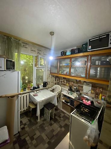 23: 1 комната, 32 м², 5 мкр 104 серия, 1 этаж — 4
