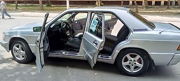turbo.az vito 646: Mercedes-Benz 190: 2 l | 1991 il Sedan — 3