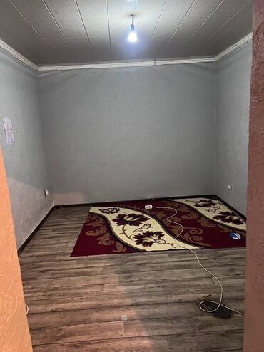снять дом в бишкуле на длительный срок: 20 м², 1 комната, Подвал, погреб, Забор, огорожен