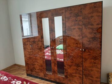 Uzunmüddətli kirayə mənzillər: Sahil işəri şəhər metrosunun yaxınlığında(Torqovuda) 4 mertebəli — 11