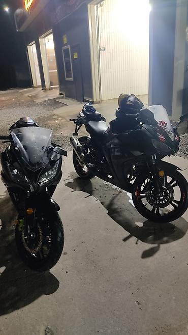 Мотоциклы: Продаю спортивный байк состояние хорошее срочно обращайтесь по номеру — 10