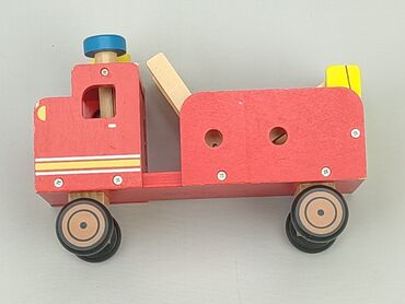 sandały pelna pieta: Fire truck for Kids, condition - Good