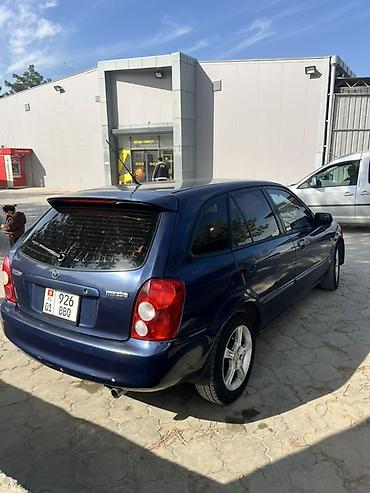 mazda 321: Mazda 323: 2003 г., 1.6 л, Механика, Бензин, Универсал — 4