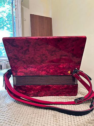 Аккордеоны: Продаю Германский Аккордеон Вельтмейстер stella Вельтмейстер serino — 7