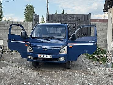 santa fe 2024: Hyundai Porter: 2022 г., 2.5 л, Типтроник, Дизель, Пикап — 3