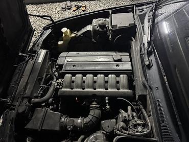 с большим баком: Двигатель BMW M50 (рядная «шестёрка») с навесным оборудованием — 1