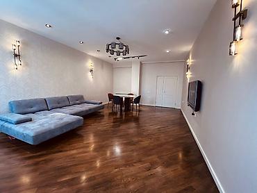 afcom plaza: 3 otaqlı, Yeni tikili, m. 28 may, 160 kv. m — 3