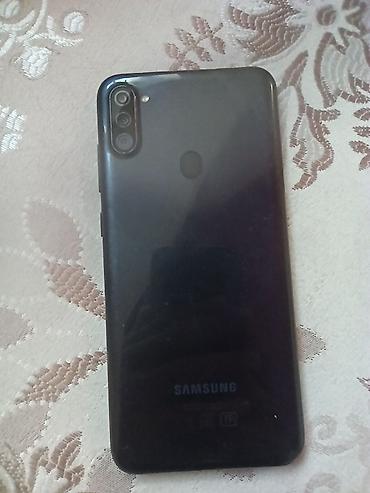 type s: Samsung Galaxy A11, Б/у, 32 ГБ, цвет - Черный — 2