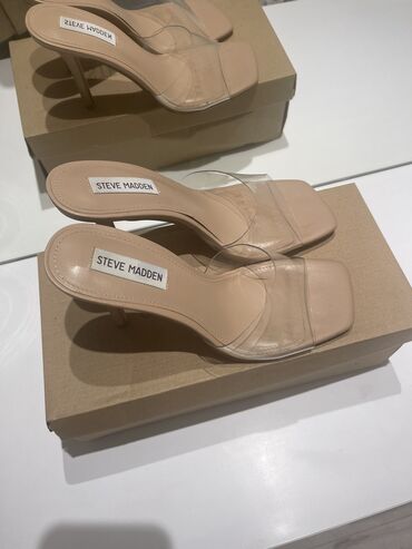 grubin sandale: Fashion slippers, Steve Madden, 40
