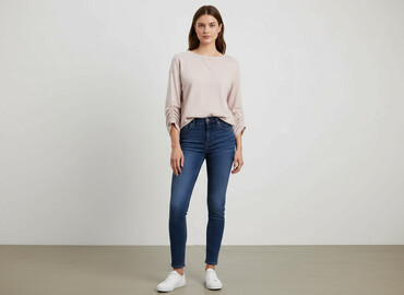 ciepła bluza: Reserved, Women`s sweatshirt, size M