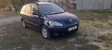 Toyota: Toyota Ipsum: 2001 г., 2.4 л, Автомат, Бензин, Минивэн