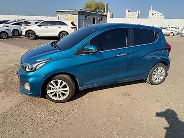 Chevrolet: Chevrolet Spark: 2019 г., Бензин — 8