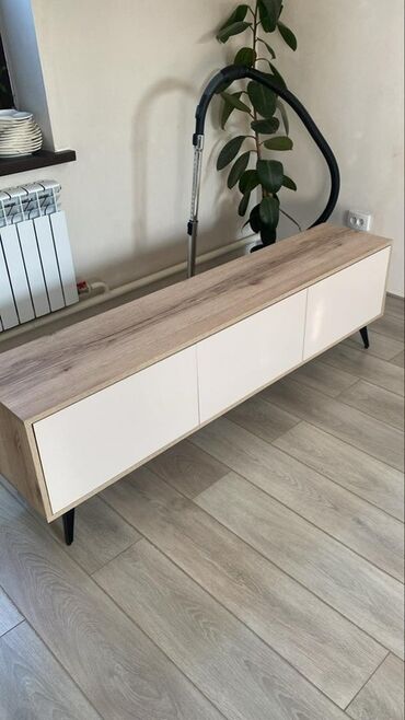 Тумбы и подставки для телевизора: Тумба и подставка для телевизора, Новый, Напольная, ЛДСП, цвет - Белый — 11