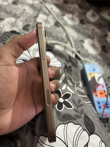 iphone 10plus: IPhone 17 Pro Max, Б/у, 256 ГБ, Natural Titanium — 2
