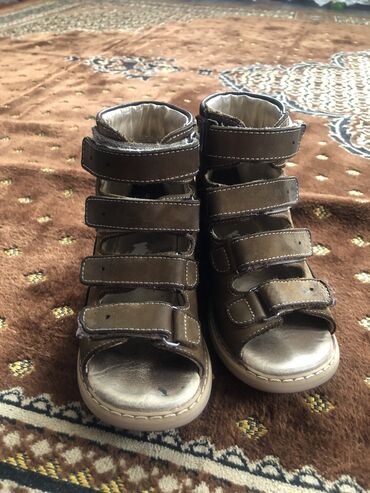 оптом детская одежда бишкек: Продаю ортопедические обувиносили один месяц .покупали за 4 000 сом