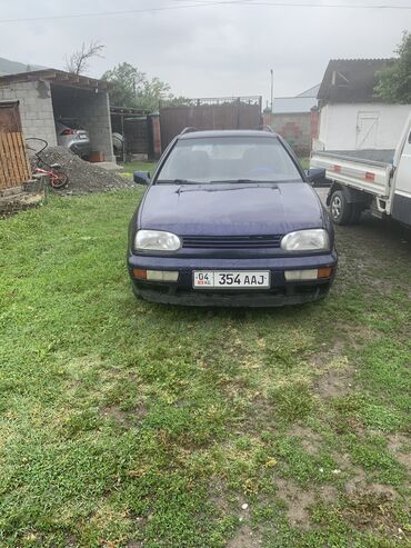 Продажа авто: Volkswagen Golf: 1994 г., 1.8 л, Механика, Бензин, Универсал