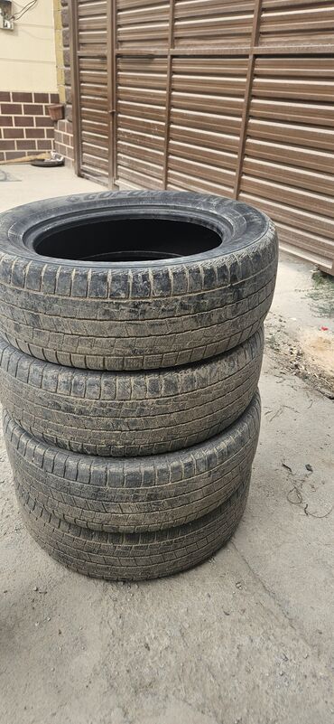 домкрат для машины цена: Продаю зимний покрышки состояние средний R18 235-60 комплект