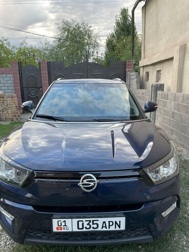 не рабочий на запчасти: Ssangyong : 2017 г., 1.6 л, Автомат, Бензин, Хетчбек