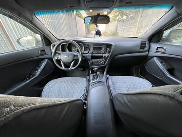 машина в ош: Kia K5: 2013 г., 2 л, Автомат, Газ, Седан