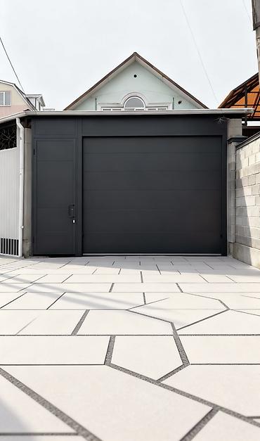 Секционные ворота: Автоматические, Alutech, Для гаража, Для частного дома, Для контейнера, Бронированные, В рассрочку, Новый, Бесплатная установка — 12