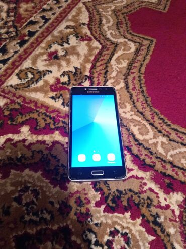 Samsung: Samsung Galaxy J3 2016, < 2 GB Memory Capacity, rəng - Qara, İki sim kartlı
