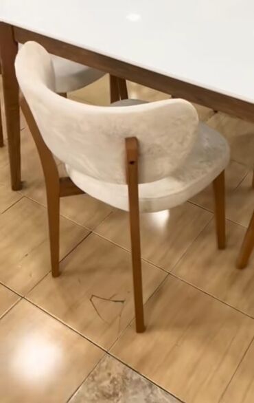 Masa və oturacaq dəstləri: Mətbəx üçün, Yeni, Açılmayan, 4 stul — 9